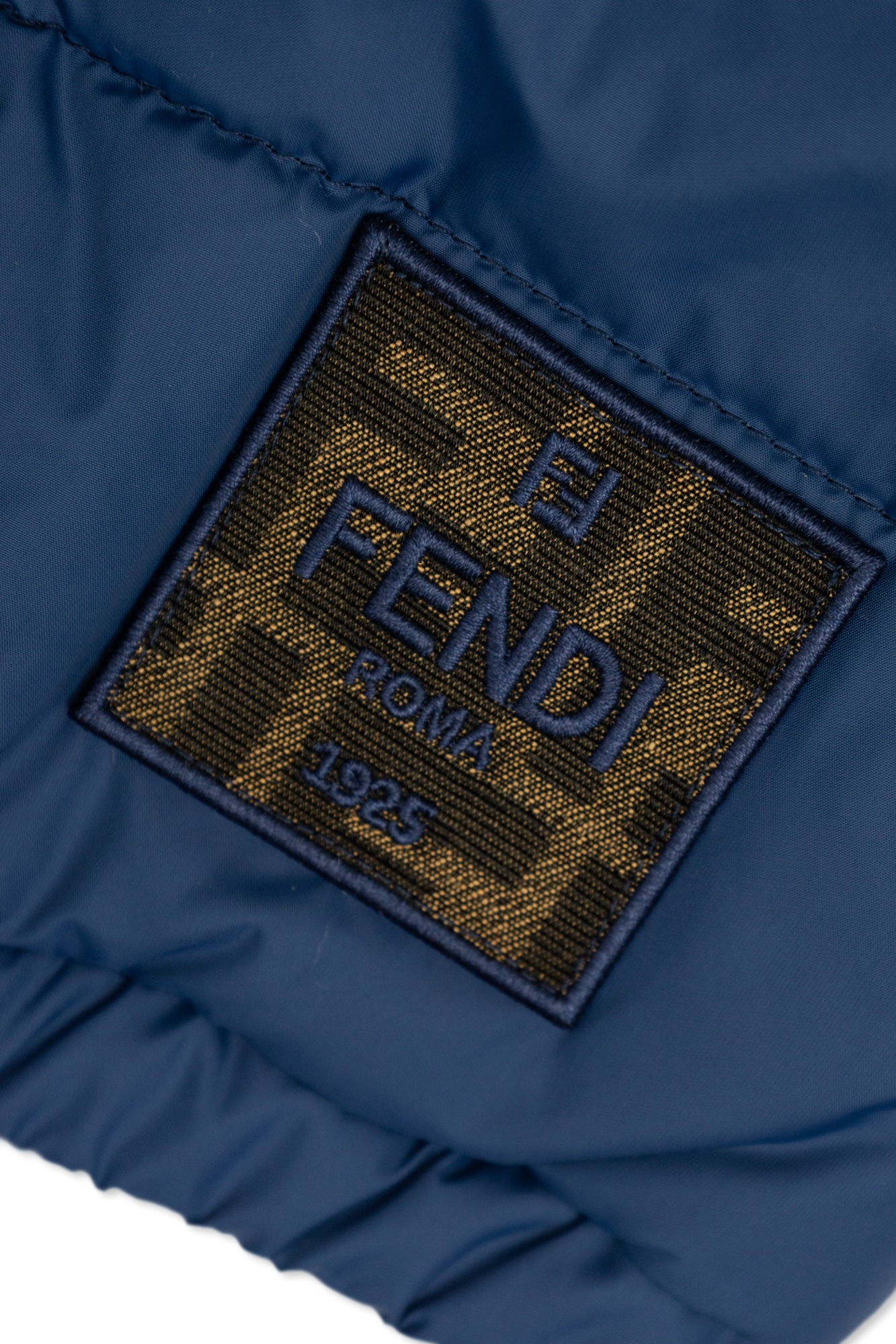 FENDI kids ジャケット Fendi Kids Insulated jacket with logo patch | Kids's Baby (0